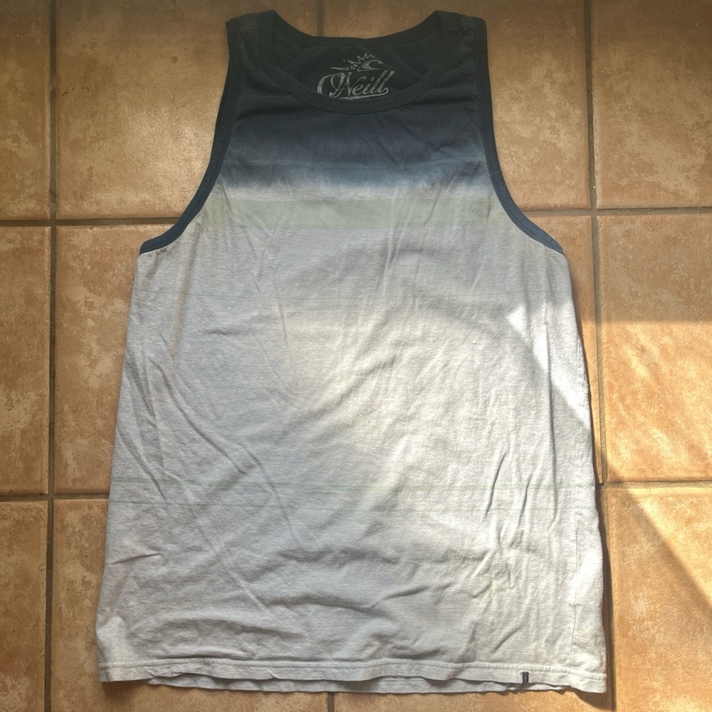 O'Neill blue tank